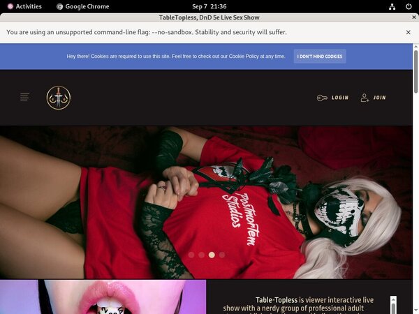 TableTopless Full Com TableTopless Full Com